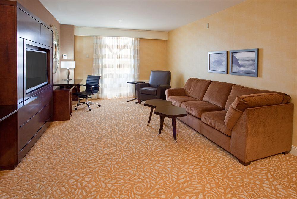 The Lincoln Marriott Cornhusker Hotel Bagian luar foto