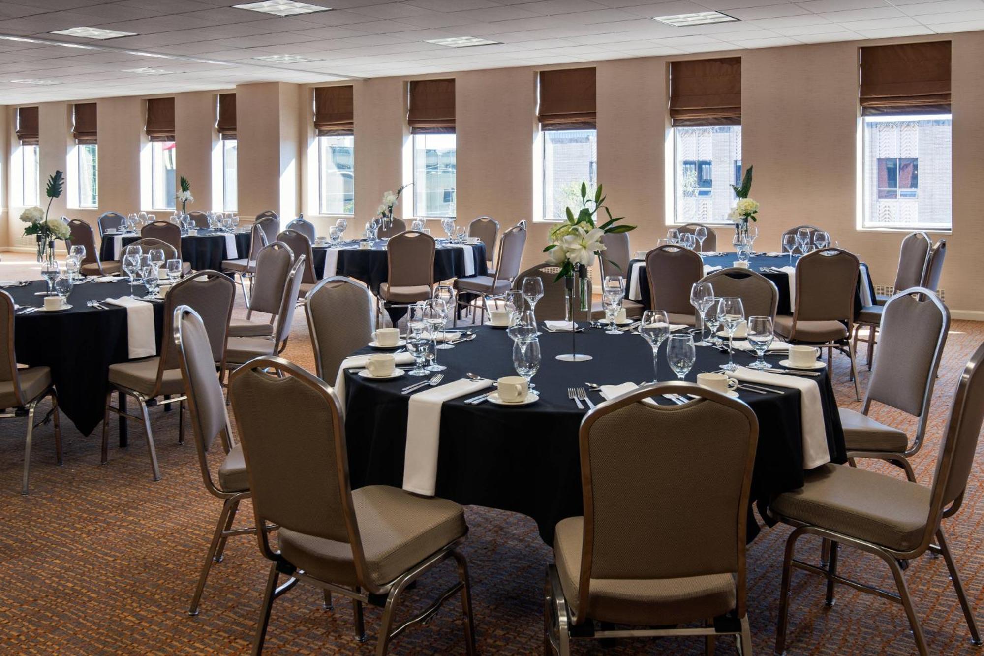 The Lincoln Marriott Cornhusker Hotel Bagian luar foto